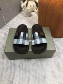 Picture of Burberry Slippers _SKUBurberrysz36-464Cnfy04073298